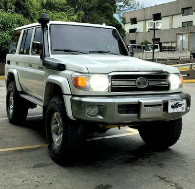 Toyota Land Cruiser 2019