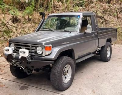 Toyota Land Cruiser 2008