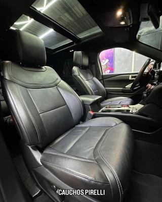 Ford Explorer 2023
