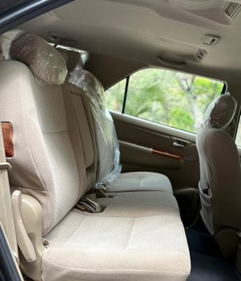 Toyota Fortuner 2010