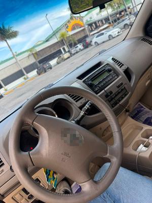 Toyota Fortuner 2008