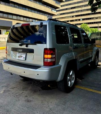 Jeep Cherokee 2011