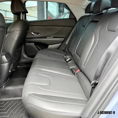 Hyundai Elantra 2025