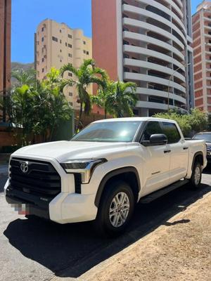 Toyota Tundra 2025
