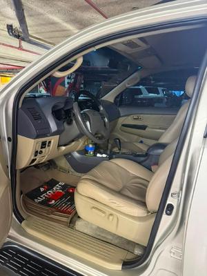 Toyota Fortuner 2014