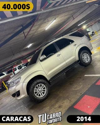 Toyota Fortuner 2014