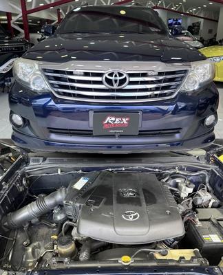 Toyota Fortuner 2012