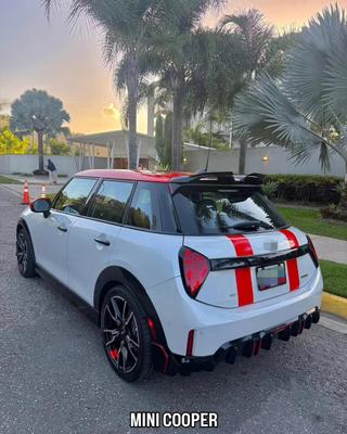 Mini Cooper JCW 2025