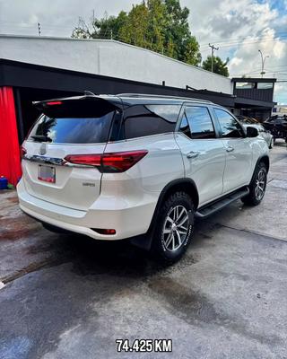 Toyota Fortuner 2020