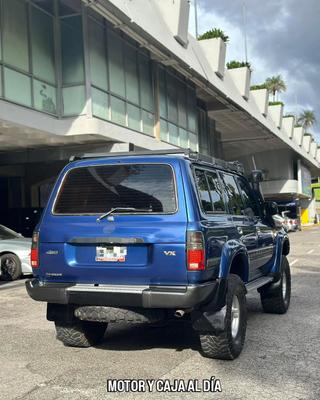 Toyota Land Cruiser 2006