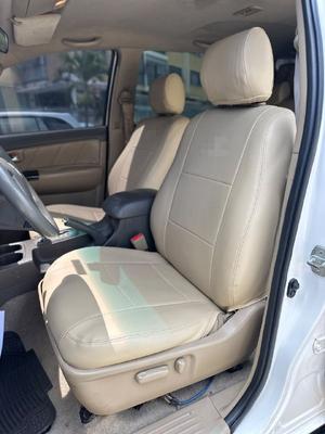 Toyota Fortuner 2013