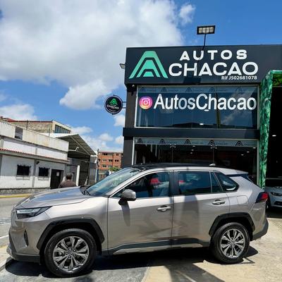Toyota RAV4 2025