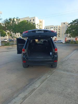 Jeep Grand Cherokee 2012