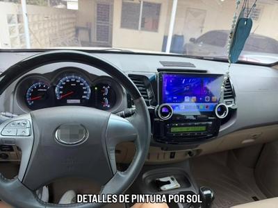 Toyota Fortuner 2013
