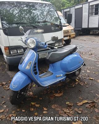 Piaggio Vespa Gran Turismo GT-200 2005