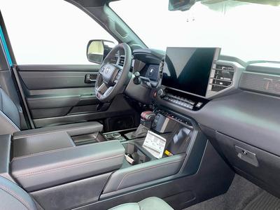 Toyota Sequoia 2026