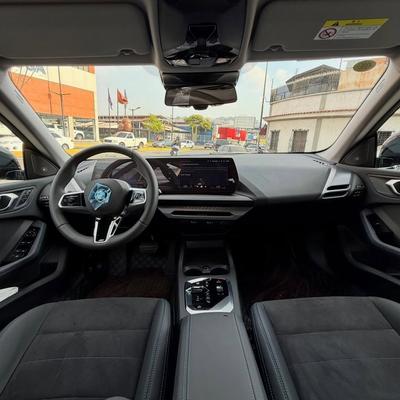 BMW 225 L 2026