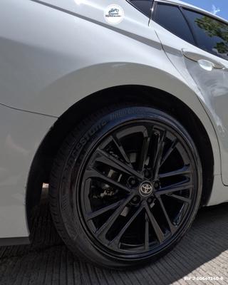 Toyota Camry SE 2026