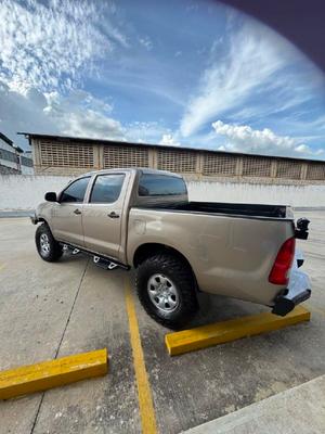 Toyota Hilux 2010