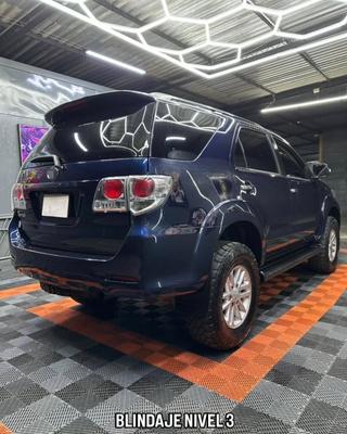 Toyota Fortuner 2013