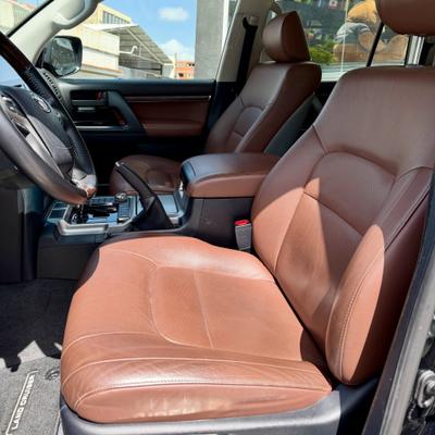 Toyota Land Cruiser 2021
