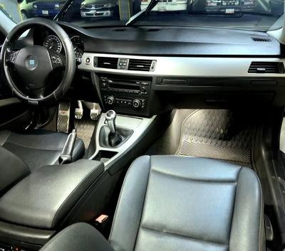 BMW 325i 2008