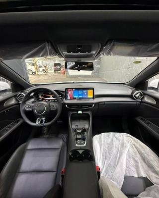 MG MG5 2025