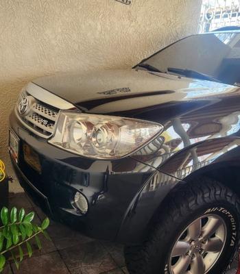 Toyota Fortuner 2010
