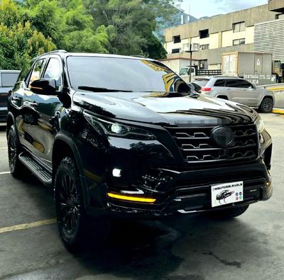 Toyota Fortuner 2025