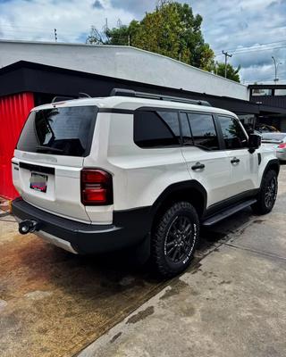 Toyota Land Cruiser 2024