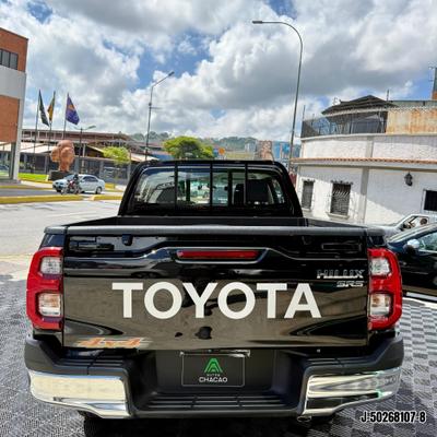 Toyota Hilux 2026