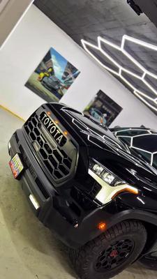 Toyota Sequoia 2024