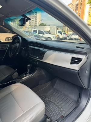 Toyota Corolla 2015