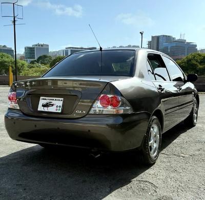 Mitsubishi Lancer 2012