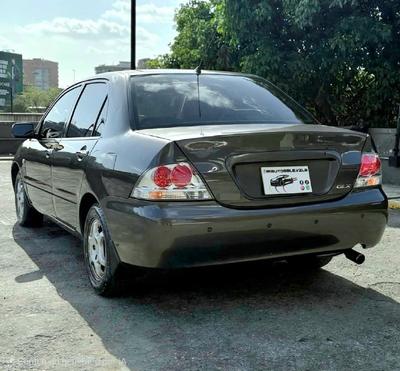 Mitsubishi Lancer 2012