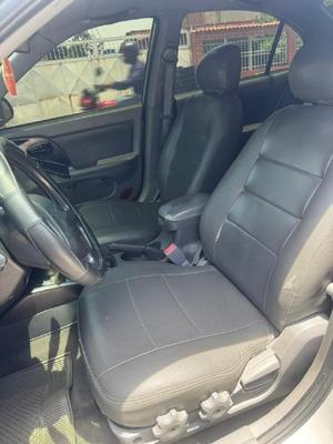 Hyundai Elantra 2010