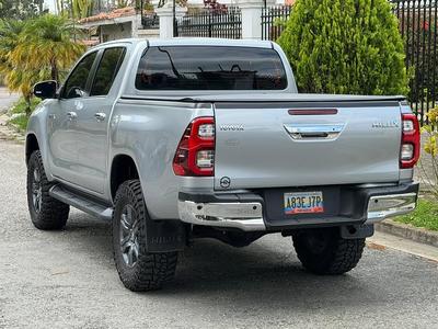 Toyota Hilux 2025