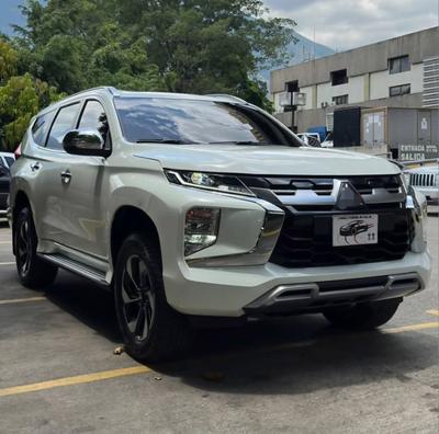 Mitsubishi Montero 2025