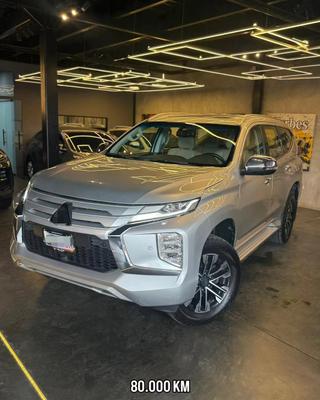 Mitsubishi Montero 2020