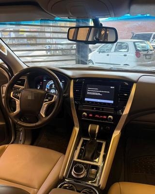 Mitsubishi Montero 2020