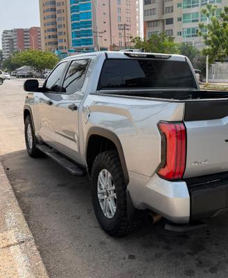 Toyota Tundra 2024