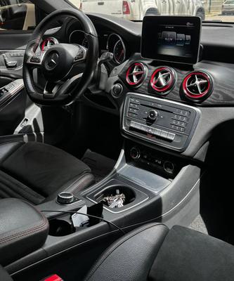 Mercedes-Benz CLA 240 2017