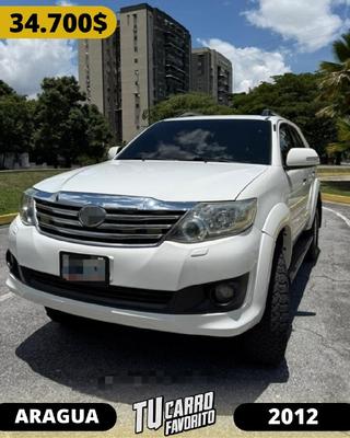 Toyota Fortuner 2012