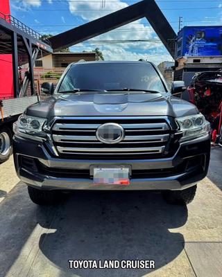 Toyota Land Cruiser 2016