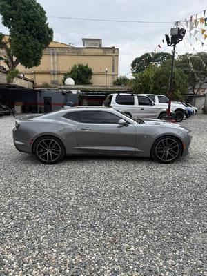 Chevrolet Camaro V6 RS 2021