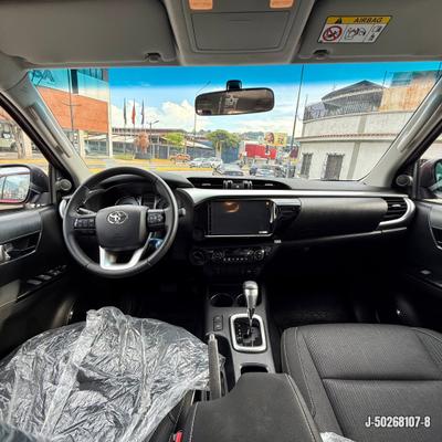 Toyota Hilux 2026