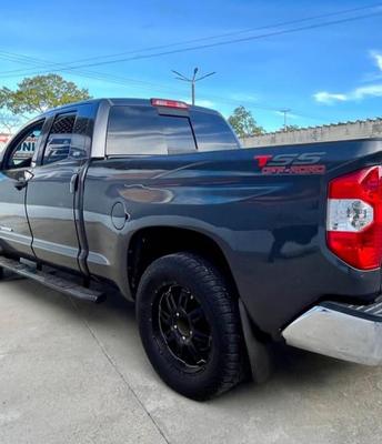 Toyota Tundra 2014