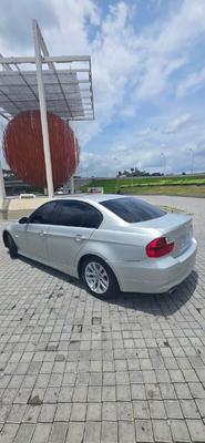 BMW 320i 2008