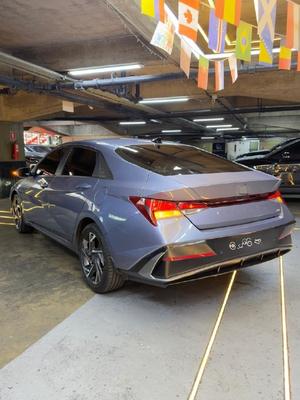 Hyundai Elantra 2025