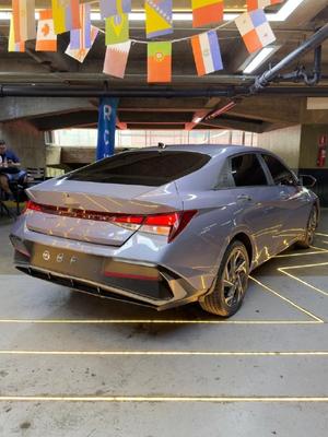 Hyundai Elantra 2025